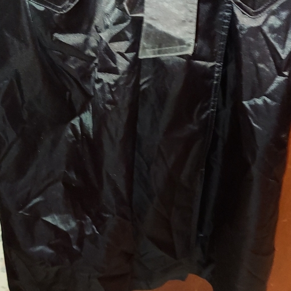 R Z R black coat - Picture 4 of 8